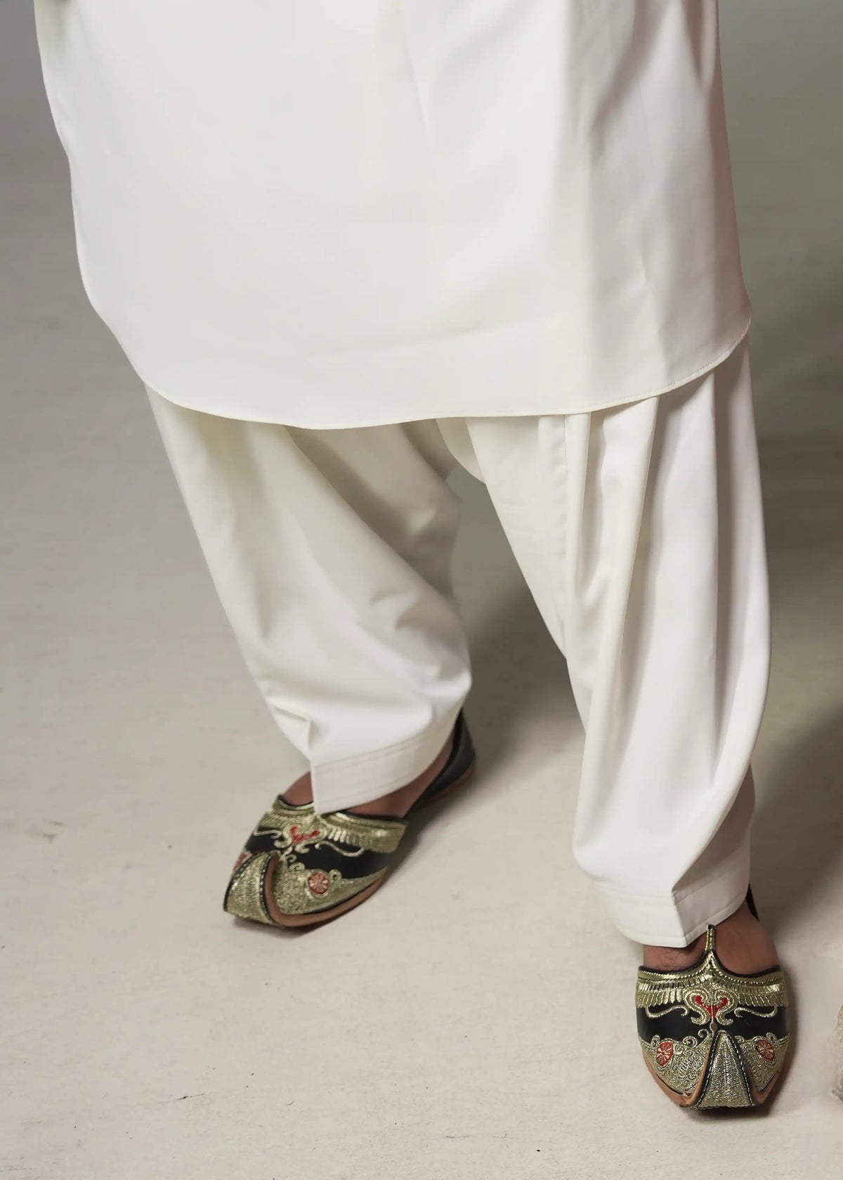 Men's Footwear Traditional